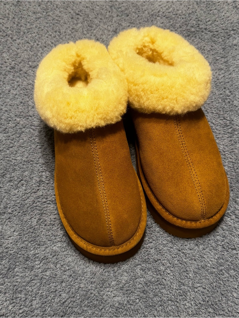 Bearpaw- Brina slippers